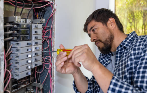 Best Circuit Breaker Repair  in Converse, TX